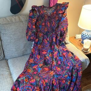 Sugar lips SIZE MEDIUM Tiered Floral Maxi Dress